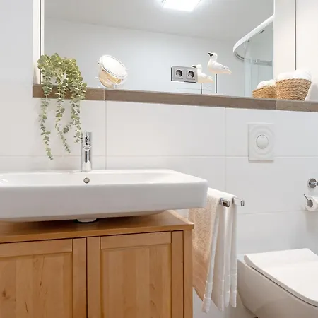 Am Hafen 2d Inselsonne 2 Orth